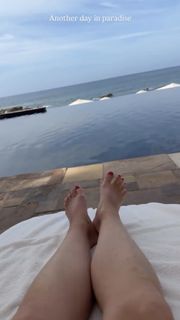 Morgan James feet photo 3