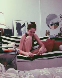 Morgan Kohan feet photo 4