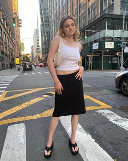Morgan Lily feet photo 12