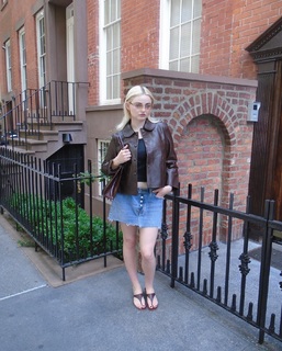 Morgan Lily feet photo 1