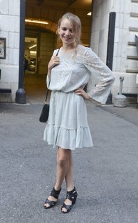 Morgan Saylor feet photo 13