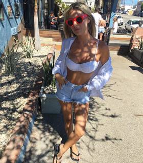 Morgan Stewart feet photo 3