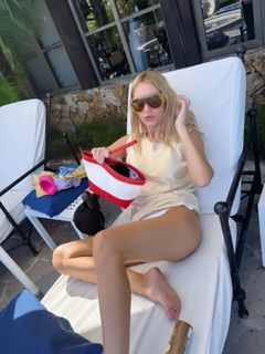 Morgan Stewart feet photo 2