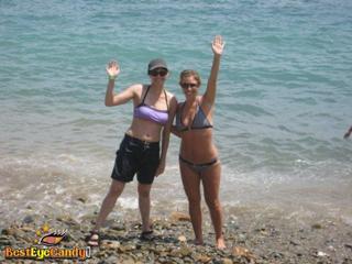 Morgan Webb feet photo thumbnail