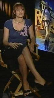 Morgan Webb feet photo thumbnail