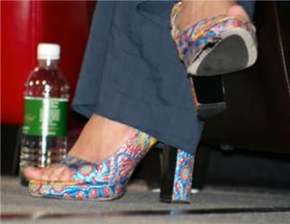 Morgan Webb feet photo thumbnail