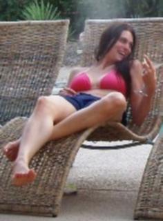 Morgan Webb feet photo thumbnail