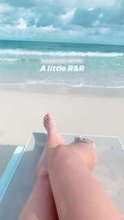 Morgan Willett feet photo 4