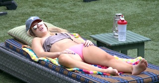 Morgan Willett feet photo 5