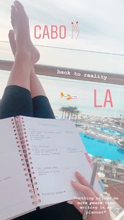 Morgan Willett feet photo 13