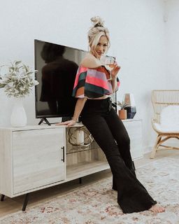 Morgan Willett feet photo 13