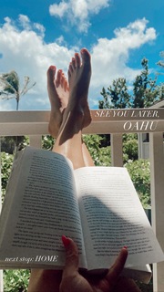 Morgan Willett feet photo 18