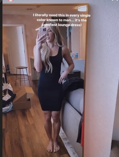 Morgan Willett feet photo 15