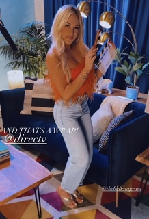 Morgan Willett feet photo 3