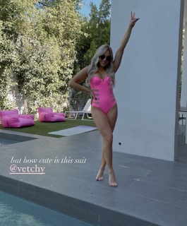 Morgan Willett feet photo 9