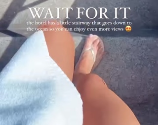 Morgan Willett feet photo 15