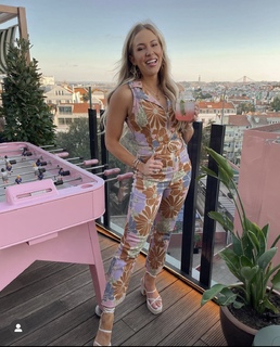 Morgan Willett feet photo 14