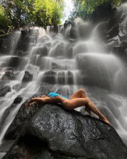 Morgan Willett feet photo 18
