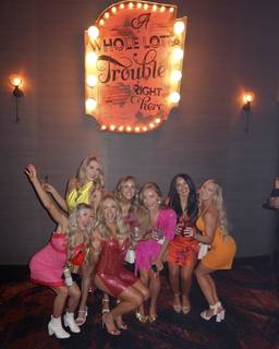 Morgan Willett feet photo 15