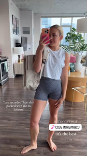 Morgan Willett feet photo 13