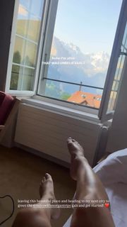 Morgan Willett feet photo 11