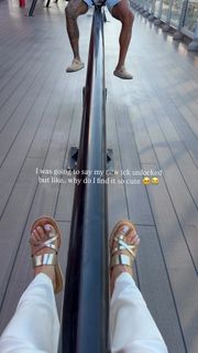 Morgan Willett feet photo 4