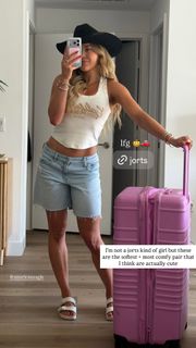 Morgan Willett feet photo 17