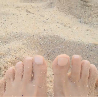 Morgana O'Reilly feet photo 8