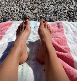 Morgane Miller feet photo 4
