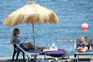 Morgane Polanski feet photo 1