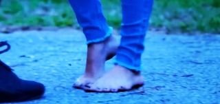 Moriah Plath feet photo 1