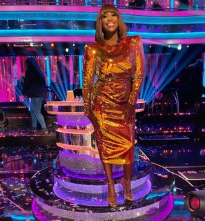Motsi Mabuse feet photo 16