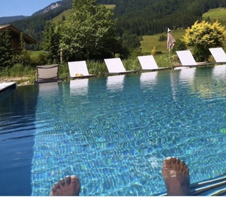 Motsi Mabuse feet photo 13