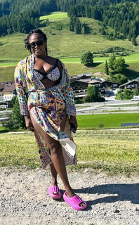 Motsi Mabuse feet photo 12