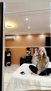 Mounaa Limam feet photo 17