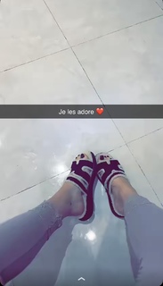 Mounaa Limam feet photo 8