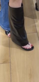 Mounaa Limam feet photo 13