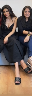 Mouni Roy feet photo thumbnail