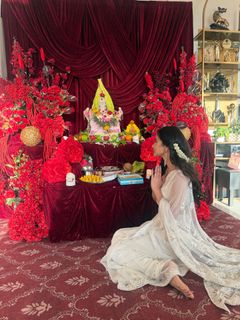 Mouni Roy feet photo 13