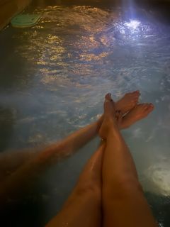 Mouni Roy feet photo 5