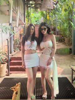 Mouni Roy feet photo 3