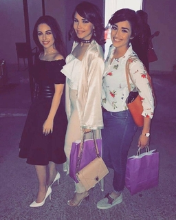 Mounia Benfeghoul feet photo 17