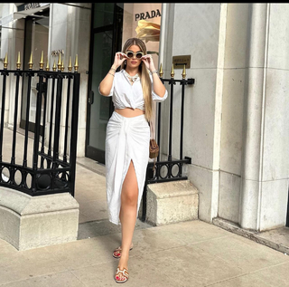 Mounia Benfeghoul feet photo 11