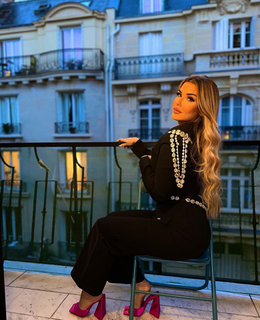 Mounia Benfeghoul feet photo 18
