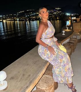 Mounia Benfeghoul feet photo 16