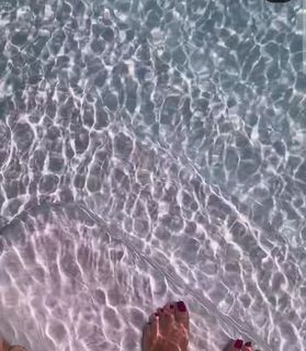 Mounia Benfeghoul feet photo 13