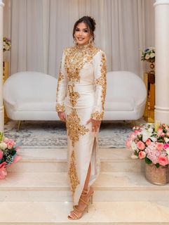 Mounia Benfeghoul feet photo 4