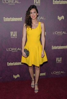 Mozhan Marnò feet photo 8