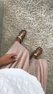 Mrs. Bella feet photo 6