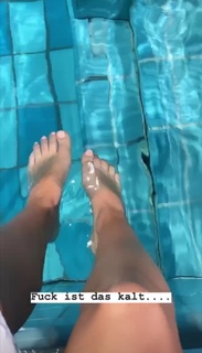 Mrs. Bella feet photo 9